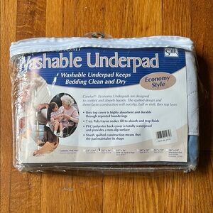 White Mattress Cover Protective Bedding Layer